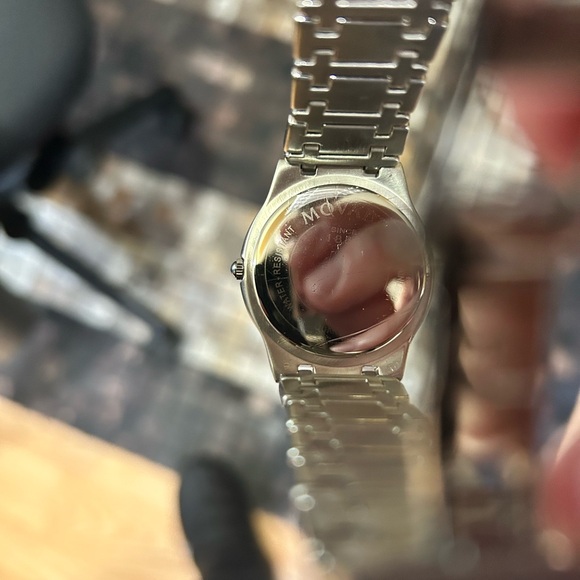 BNWT Movado folio unisex watch - needs battery - Picture 11 of 12